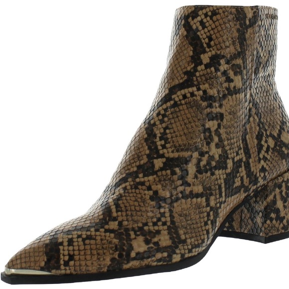Kenneth Cole Women's Roanne Snake Print Ankle Bootie with Block Heel Sz. 5.5 - Picture 1 of 6